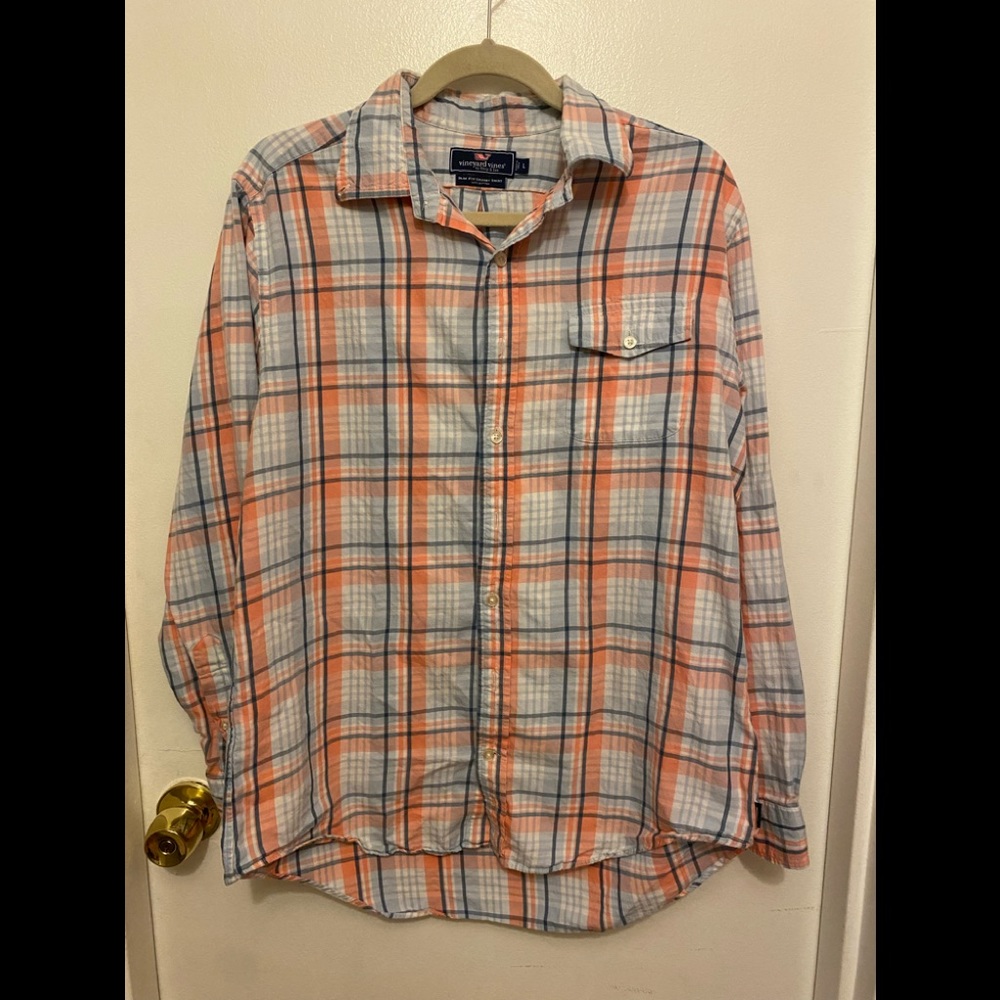 Vineyard Vines Men’s Button Down long Sleeve Shirt